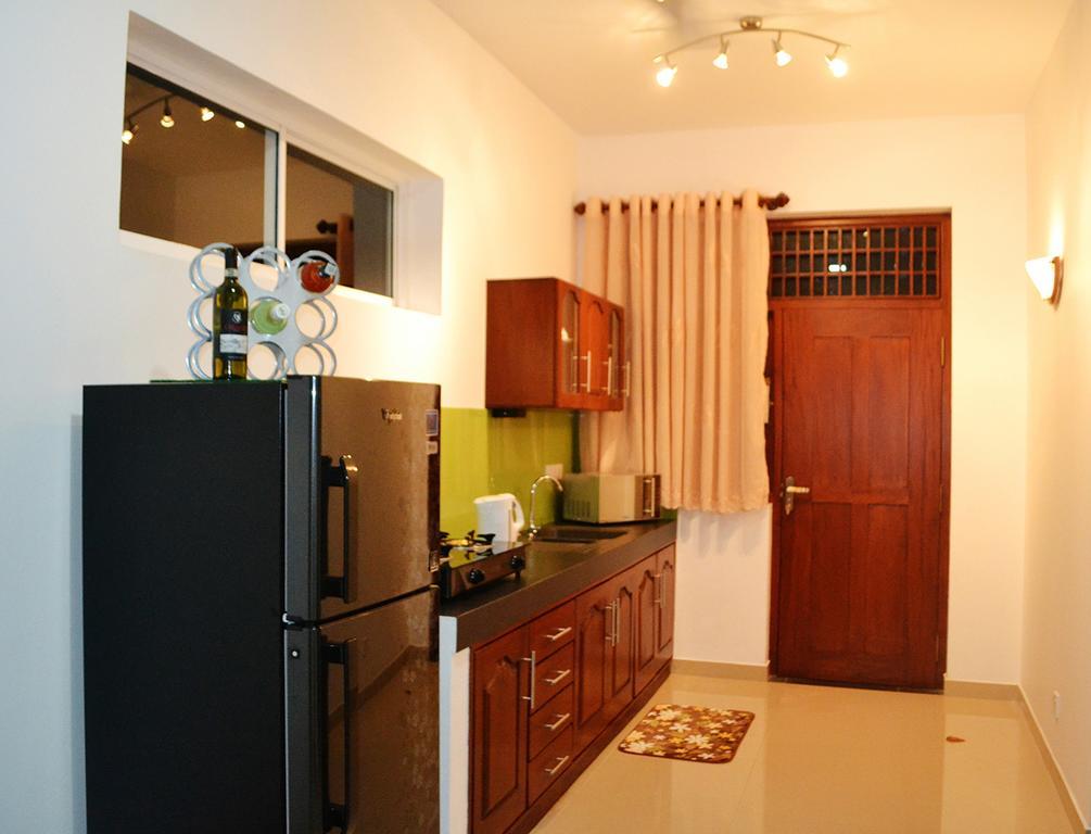Orchidee Apartments Dehiwala-Mount Lavinia Exteriör bild