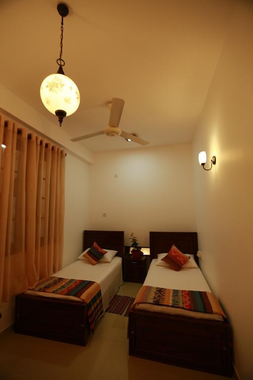 Orchidee Apartments Dehiwala-Mount Lavinia Exteriör bild