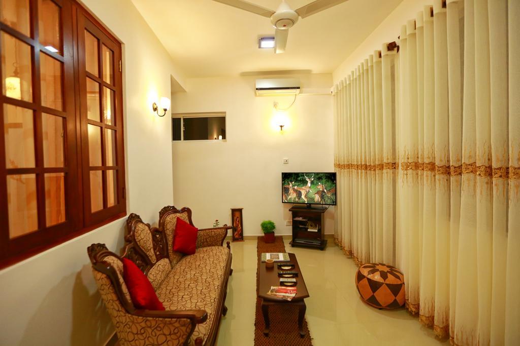 Orchidee Apartments Dehiwala-Mount Lavinia Exteriör bild