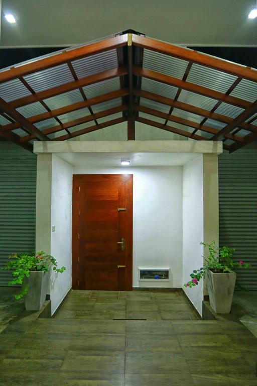 Orchidee Apartments Dehiwala-Mount Lavinia Exteriör bild